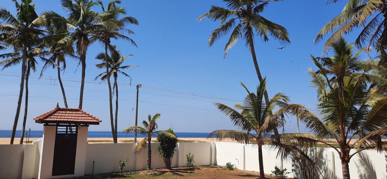 Poovar Sea View Rooms And Boating Family & Couple Only Buitenkant foto