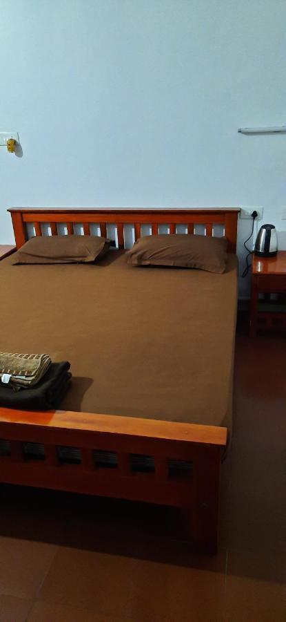 Poovar Sea View Rooms And Boating Family & Couple Only Buitenkant foto