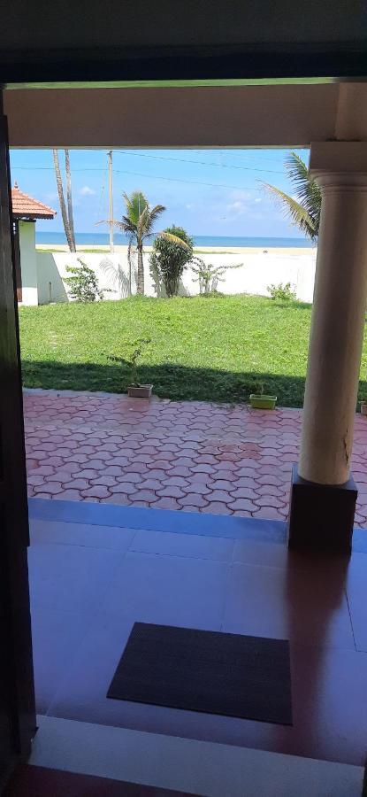 Poovar Sea View Rooms And Boating Family & Couple Only Buitenkant foto